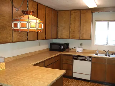 1831 Henry Ave, Redding, CA 96001 photo 9