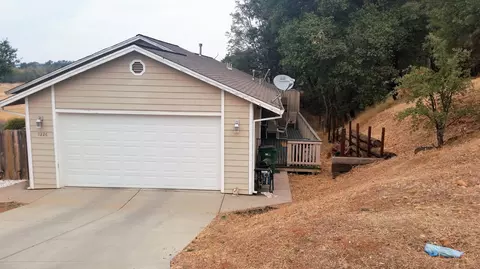 1226 Pinon Ave, Anderson, CA 96007 photo 2