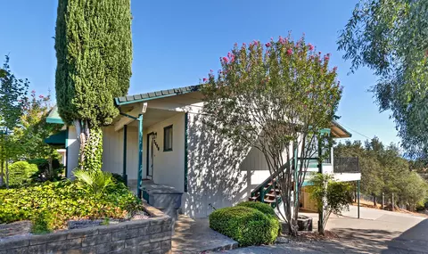 2600 Starlight, Redding, CA 96001 photo 5