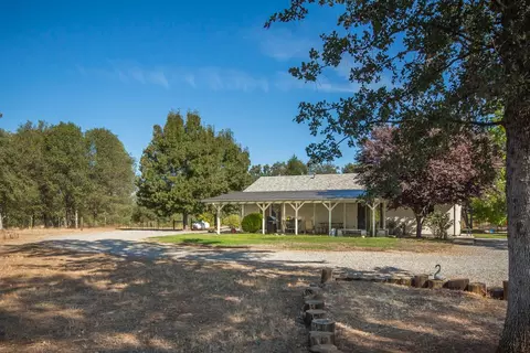 20067 Sylvia Ln, Redding, CA 96002 photo 12