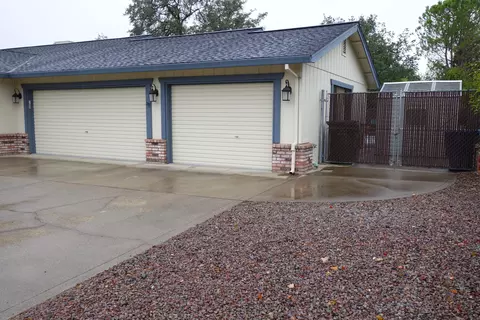743 Collyer Dr, Redding, CA 96003 photo 9