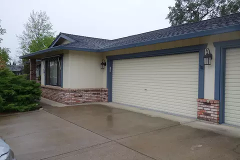 743 Collyer Dr, Redding, CA 96003 photo 10