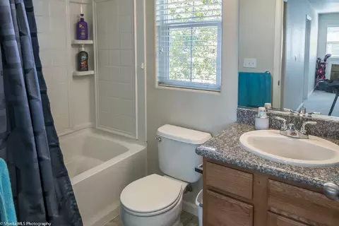 2377 La Villa Way, Redding, CA 96003 photo 20