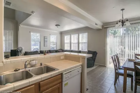 2377 La Villa Way, Redding, CA 96003 photo 12