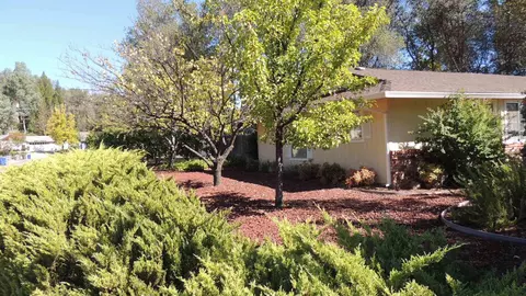 3040 Harlan Dr, Redding, CA 96003 photo 13