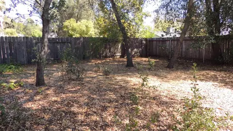 3040 Harlan Dr, Redding, CA 96003 photo 11