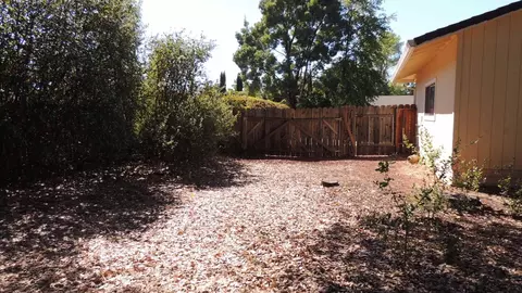 3040 Harlan Dr, Redding, CA 96003 photo 12