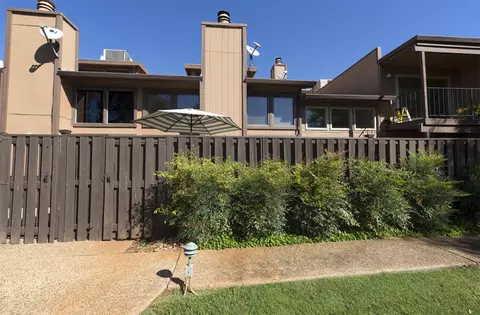 1930 Bechelli Ln, Redding, CA 96002 photo 2