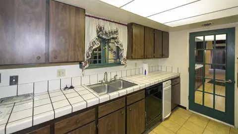 1930 Bechelli Ln, Redding, CA 96002 photo 7