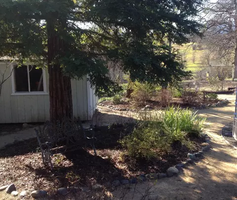 570 Julian St, Redding, CA 96003 photo 21