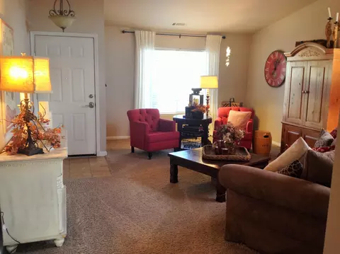 570 Julian St, Redding, CA 96003 photo 7