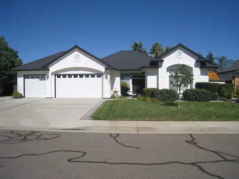 1930 Harvard Way, Redding, CA 96003 photo 1