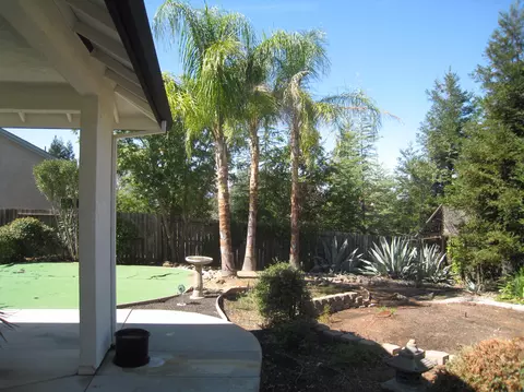 1930 Harvard Way, Redding, CA 96003 photo 26