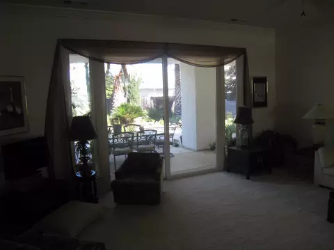 1930 Harvard Way, Redding, CA 96003 photo 4