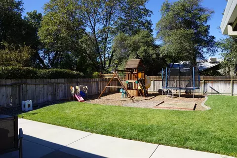 2028 Silverfield Loop, Redding, CA 96002 photo 37