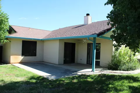 4336 Pintail Dr, Redding, CA 96001 photo 2