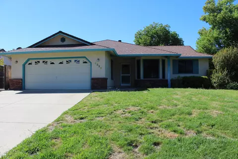 4336 Pintail Dr, Redding, CA 96001 photo 1