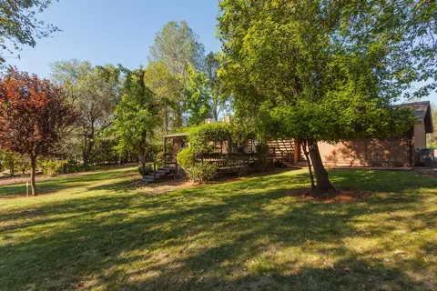 13413 Kings Way, Redding, CA 96003 photo 35