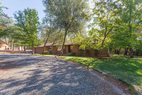 13413 Kings Way, Redding, CA 96003 photo 6