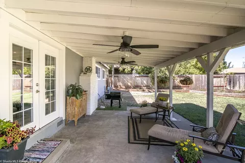 2584 Belladonna St, Redding, CA 96002 photo 16