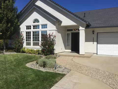 5828 Diamond Ridge Dr, Redding, CA 96003 photo 1