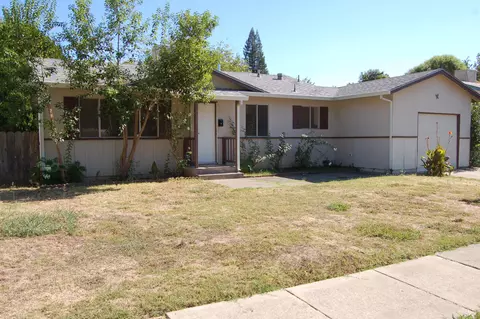 3128 Aster St, Anderson, CA 96007 photo 1