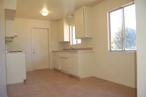 3128 Aster St, Anderson, CA 96007 photo 2
