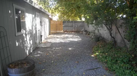 1735 Garden Ave, Redding, CA 96001 photo 36