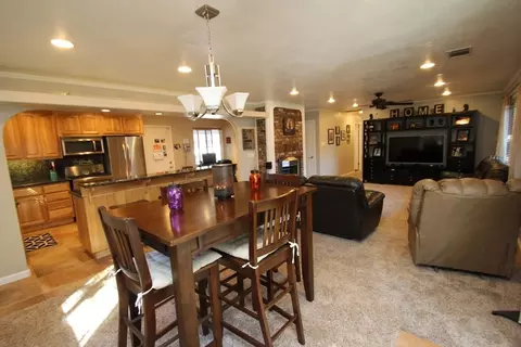 575 Dee Ct, Redding, CA 96002 photo 6