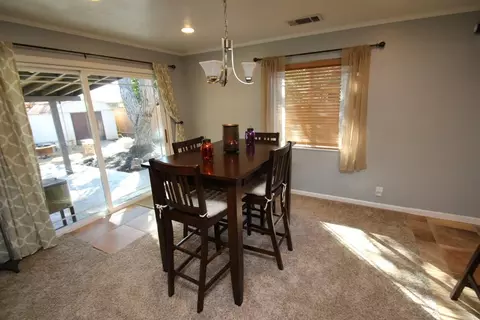 575 Dee Ct, Redding, CA 96002 photo 13