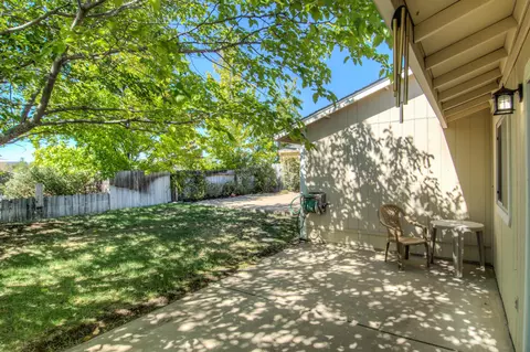 1799 Whistling Dr, Redding, CA 96003 photo 21