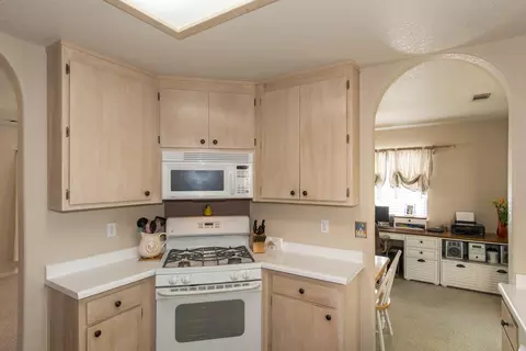 1799 Whistling Dr, Redding, CA 96003 photo 7