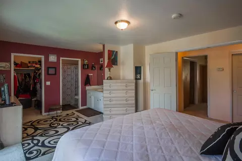 2085 Quartz Way, Redding, CA 96001 photo 11
