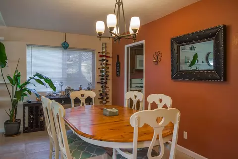2085 Quartz Way, Redding, CA 96001 photo 8