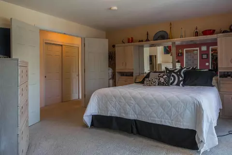 2085 Quartz Way, Redding, CA 96001 photo 12
