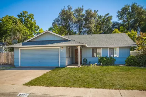 2055 Silverfield Loop, Redding, CA 96002 photo 1