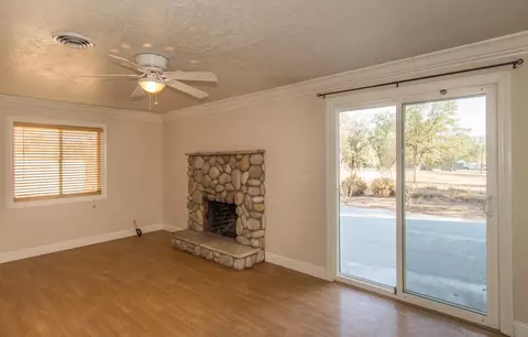 21281 Gilbert Dr, Redding, CA 96002 photo 11