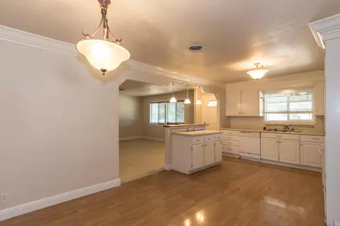 21281 Gilbert Dr, Redding, CA 96002 photo 10