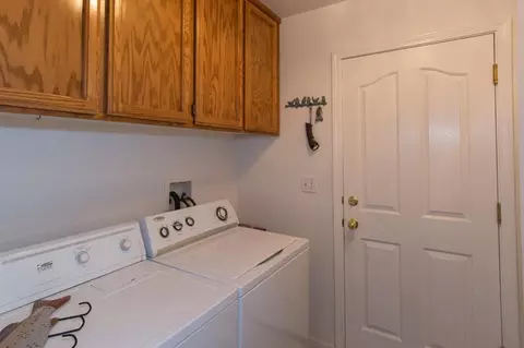 1965 Chiella Ln, Redding, CA 96002 photo 17