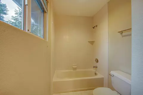 8354 Haiti Dr, Redding, CA 96002 photo 26