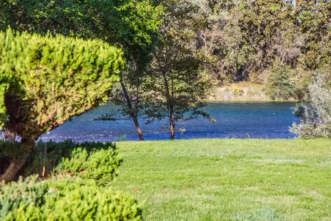 8354 Haiti Dr, Redding, CA 96002 photo 38
