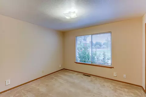 8354 Haiti Dr, Redding, CA 96002 photo 16