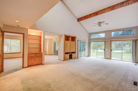 8354 Haiti Dr, Redding, CA 96002 photo 5