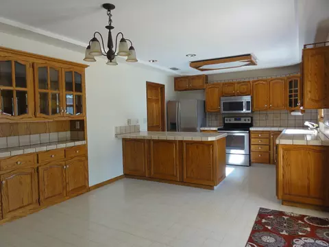 16945 Campo Calle, Redding, CA 96001 photo 3