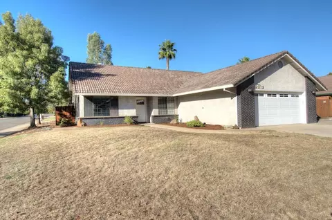 2212 Sophy Pl, Redding, CA 96003 photo 1