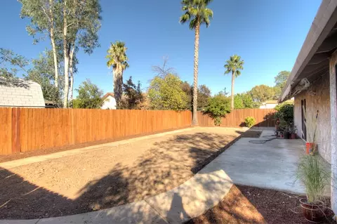 2212 Sophy Pl, Redding, CA 96003 photo 34