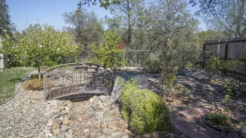 866 Dawson Ct, Redding, CA 96003 photo 30