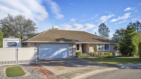 866 Dawson Ct, Redding, CA 96003 photo 37
