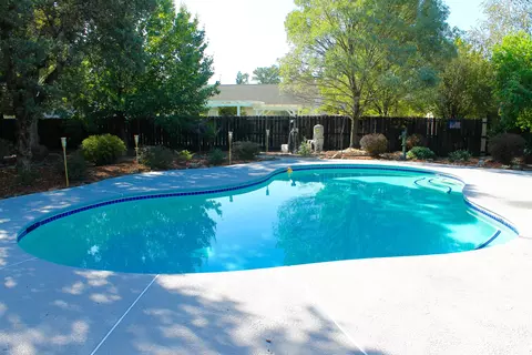 4890 Rising River Ct, Redding, CA 96002 photo 39