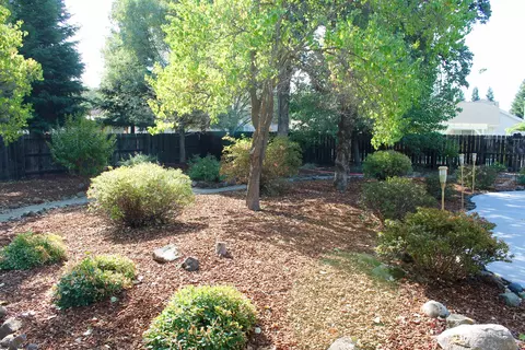 4890 Rising River Ct, Redding, CA 96002 photo 32